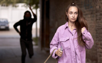 Self-Defense: The 21-Foot Principle 21-foot rule principle