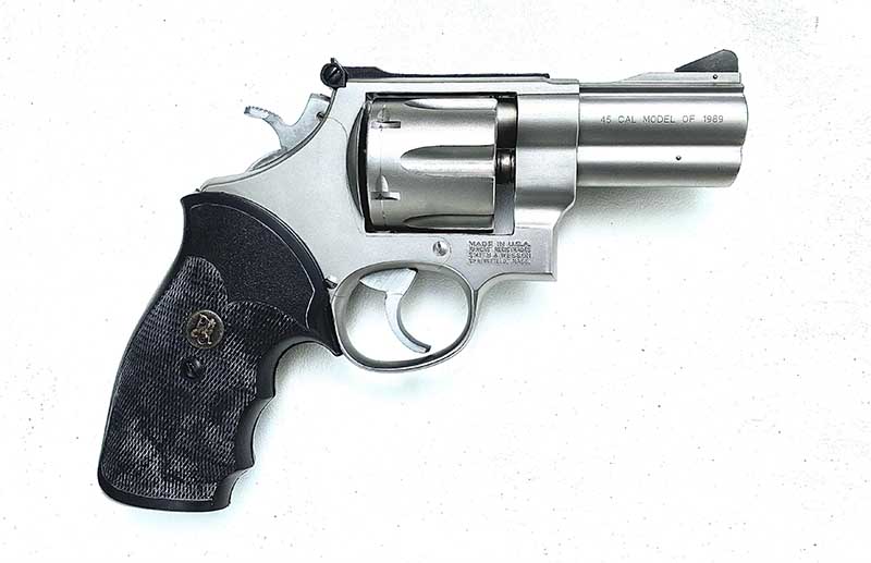 Rolling With A 45 ACP Revolver Gun And Survival Rolling With A 45 ACP Revolver Gun And Survival