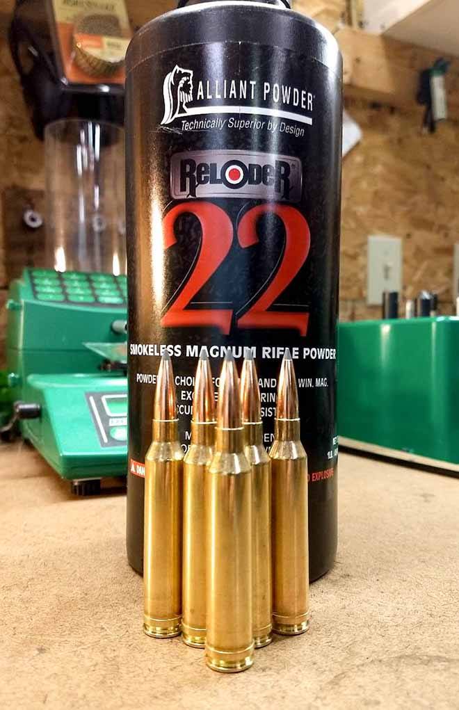 The author has had very good results with Reloder 22 in the 7mm Remington Magnum.