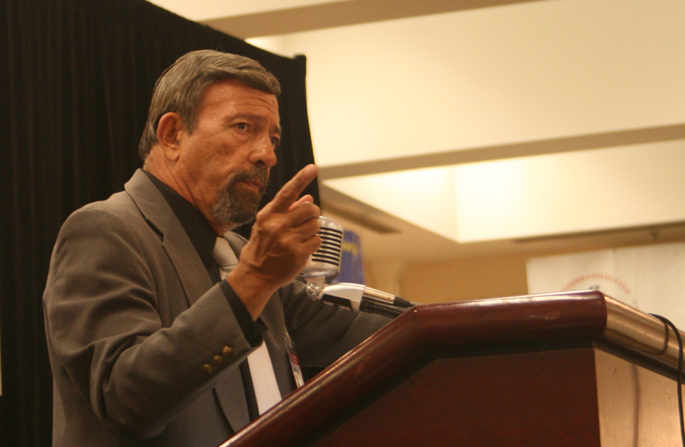 Author lectures on Stand Your Ground and Castle Doctrine issues at Gun Rights Policy Conference, September 2013, Houston.