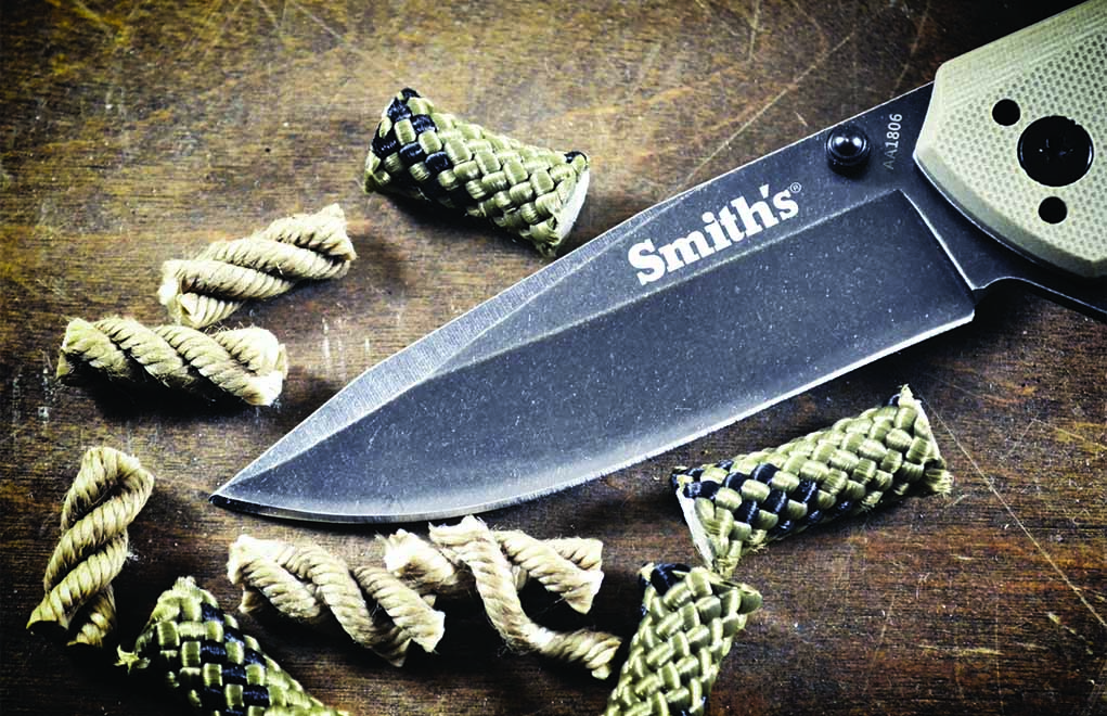 Everyday Carry Knives SMITHS CUT