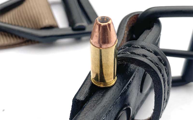 Full-size-handguns-belt-thickness