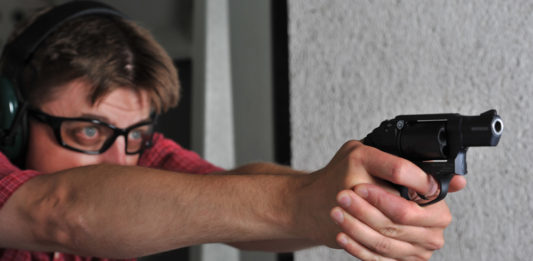 Handgun-Training-Revolver-1000d