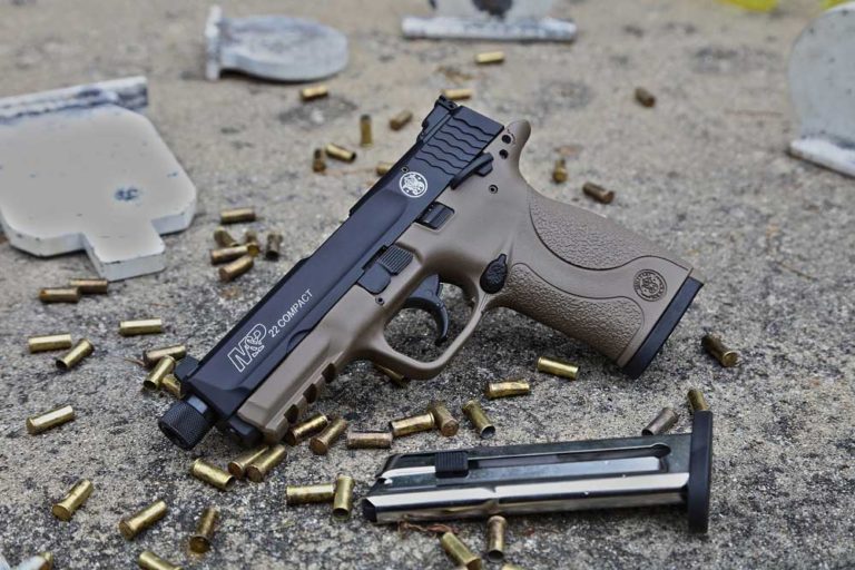 Smith & Wesson Introduces M&P22 Compact with Cerakote FDE Finish