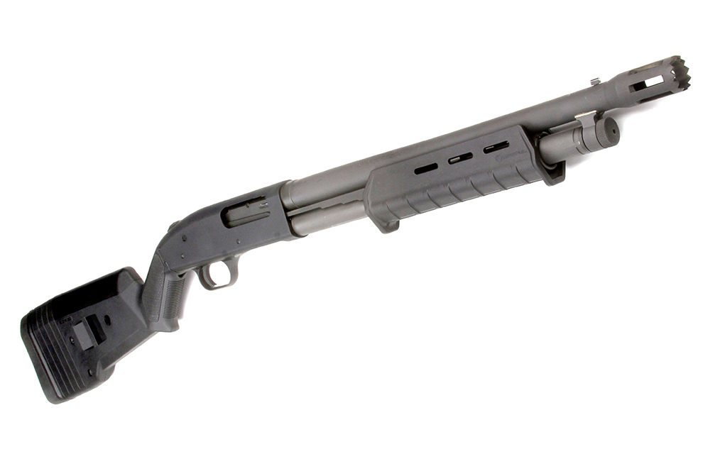 Mossberg-590-Breacher-Best-Shotgun-For-Home-Defense