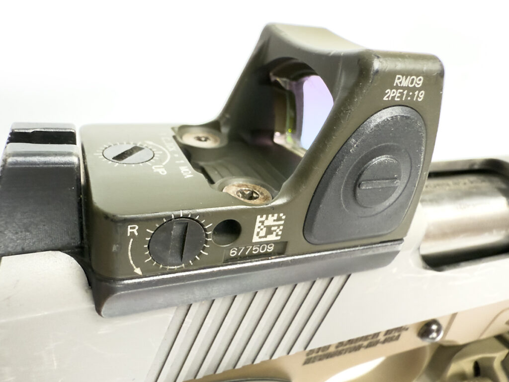 Pistol Red Dot Footprints trijicon 2