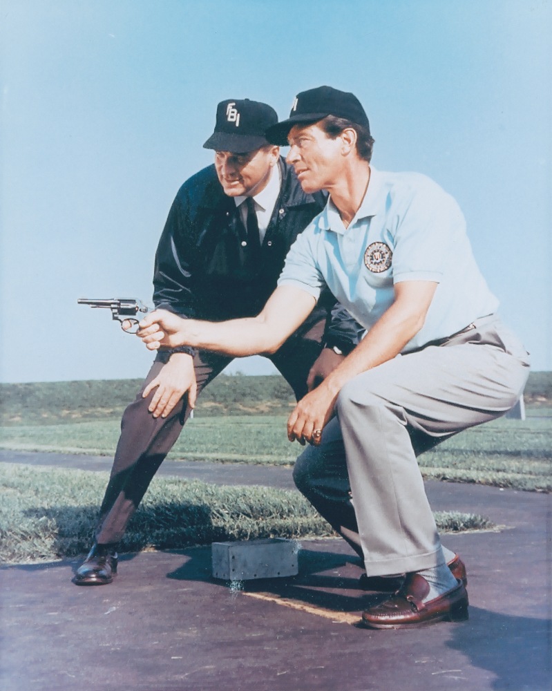 Special Agent George Zeiss and Efrem Zimbalist, Jr. training for the TV series “The FBI.”