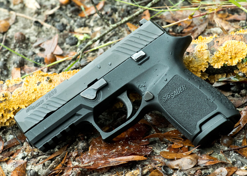 SIG Sauer P320 Compact review. 