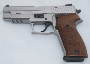 SIG P220 Review.
