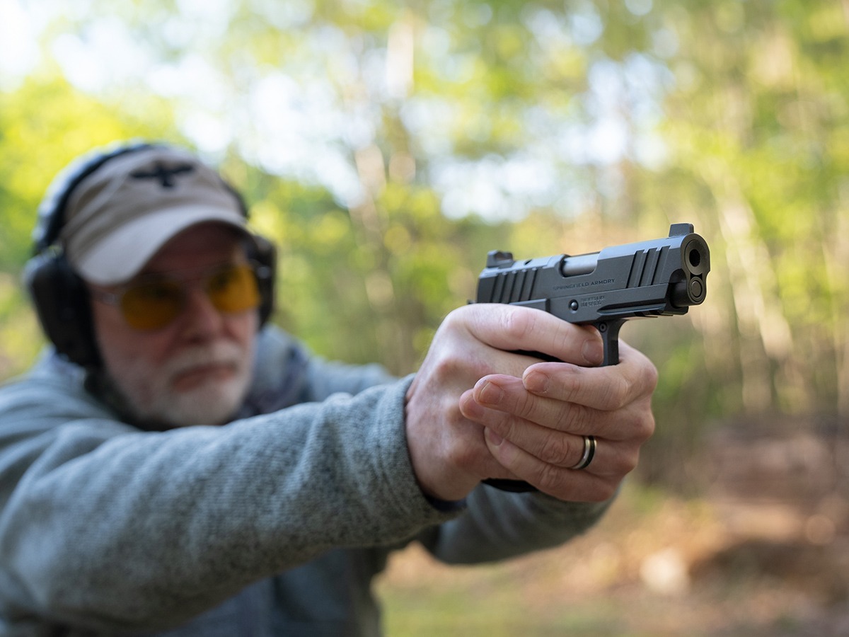 How To Shoot Handguns At Long Distance How To Shoot Handguns At Long Distance