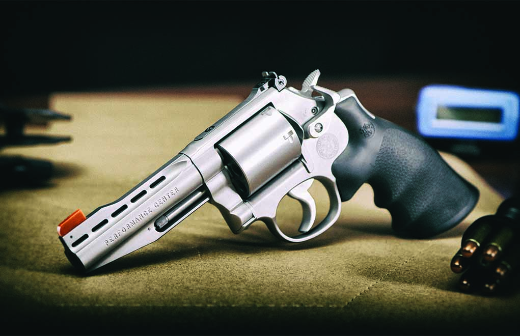 Smith Wesson Performance Center 5