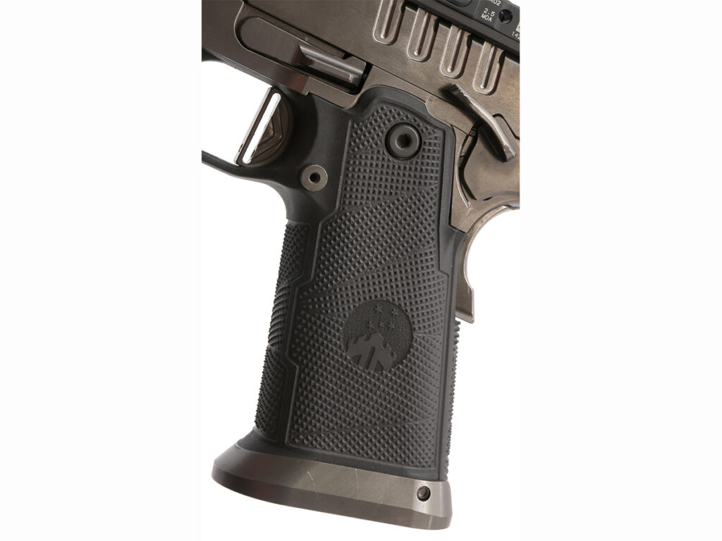Watchtower Apache 2011 grip