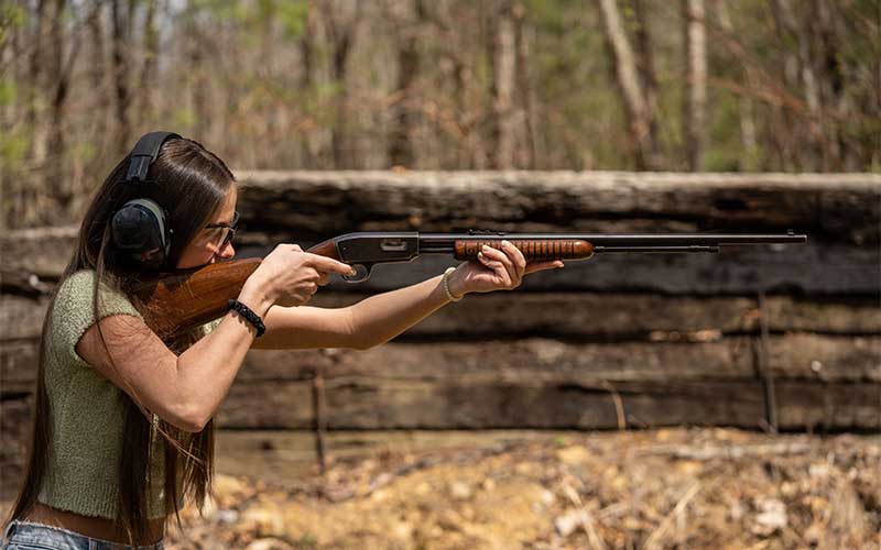 Winchester-Model-61-shooting