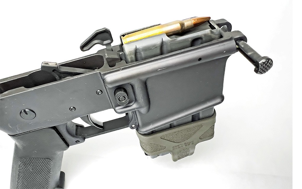 ar15 lower with magazine