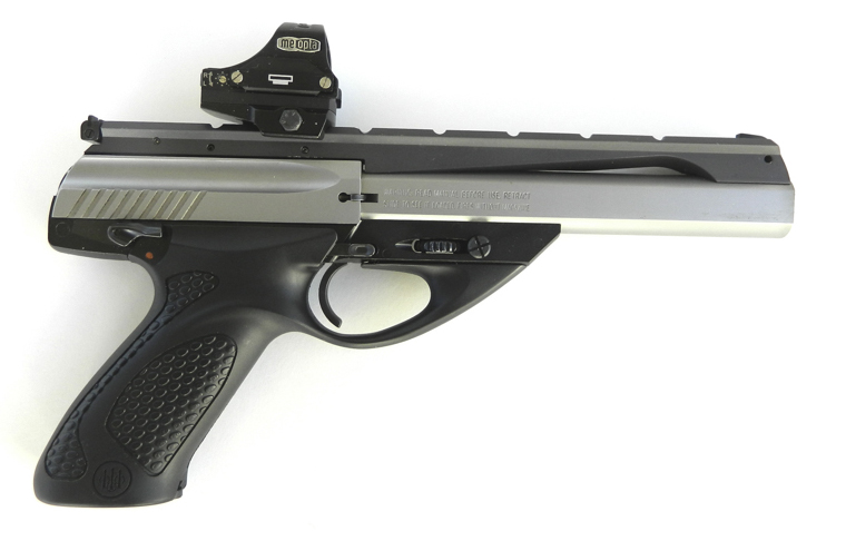 A Meopta red refl ex sight mounted on the Beretta Neos .22 handgun.