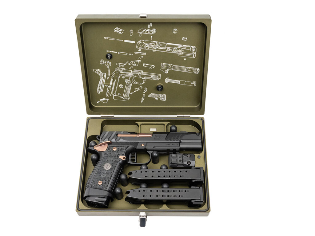 carry gun lockable case wilson combat