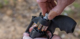 Mastering The Revolver Reload revolver reload 6 speedloader