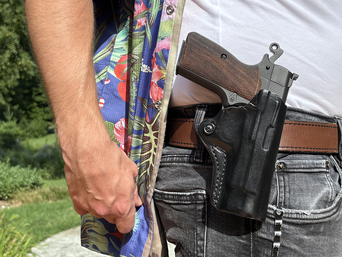 Carrying The Springfield SA-35 Compact Carrying The Springfield SA-35 Compact