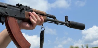 Sig HEXIUM Review: Top Hat On A Tractor sig hexium review feature