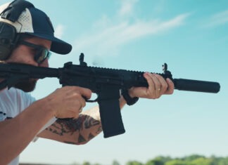 First Look: Smith & Wesson .300 BLK M&P15 AXE smith wesson 300 blk axe feature