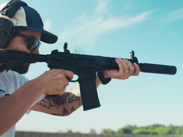 First Look: Smith & Wesson .300 BLK M&P15 AXE First Look: Smith & Wesson .300 BLK M&P15 AXE