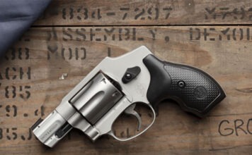 First Look: Davidson’s Exclusive Smith & Wesson J-Frame Revolvers smith wesson model 432