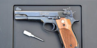 Smith & Wesson Model 52: Wadcutter Wonder smith wesson model 52 left