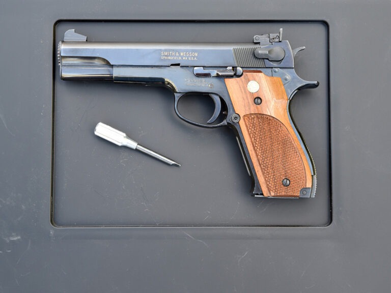 Smith & Wesson Model 52: Wadcutter Wonder